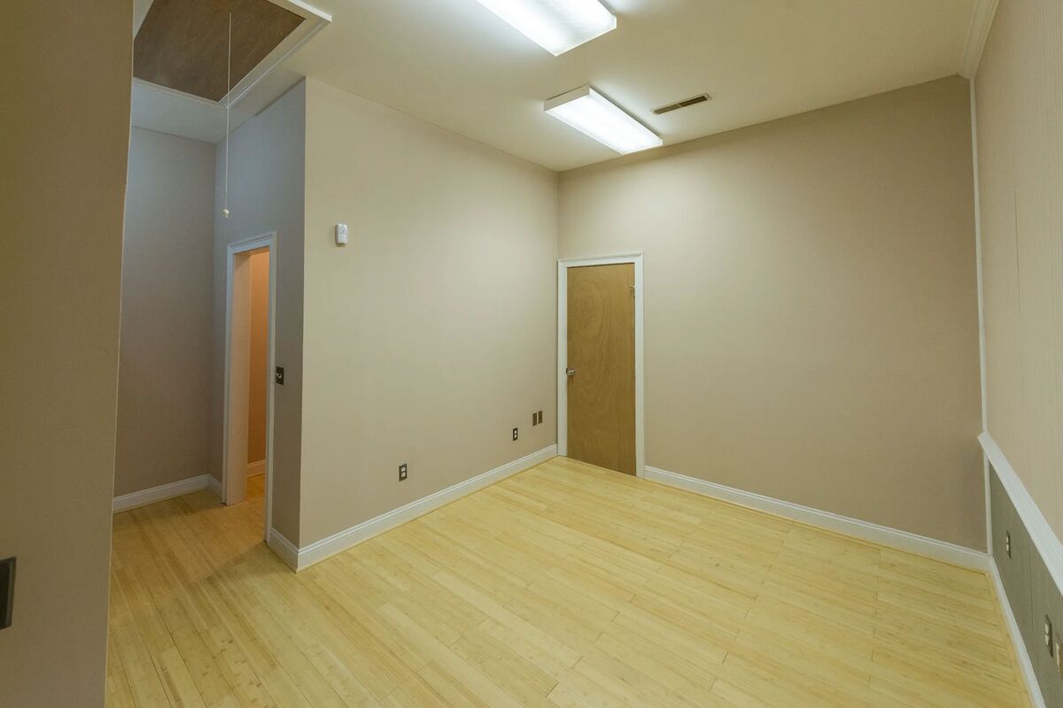 Office with fluorescent lighting